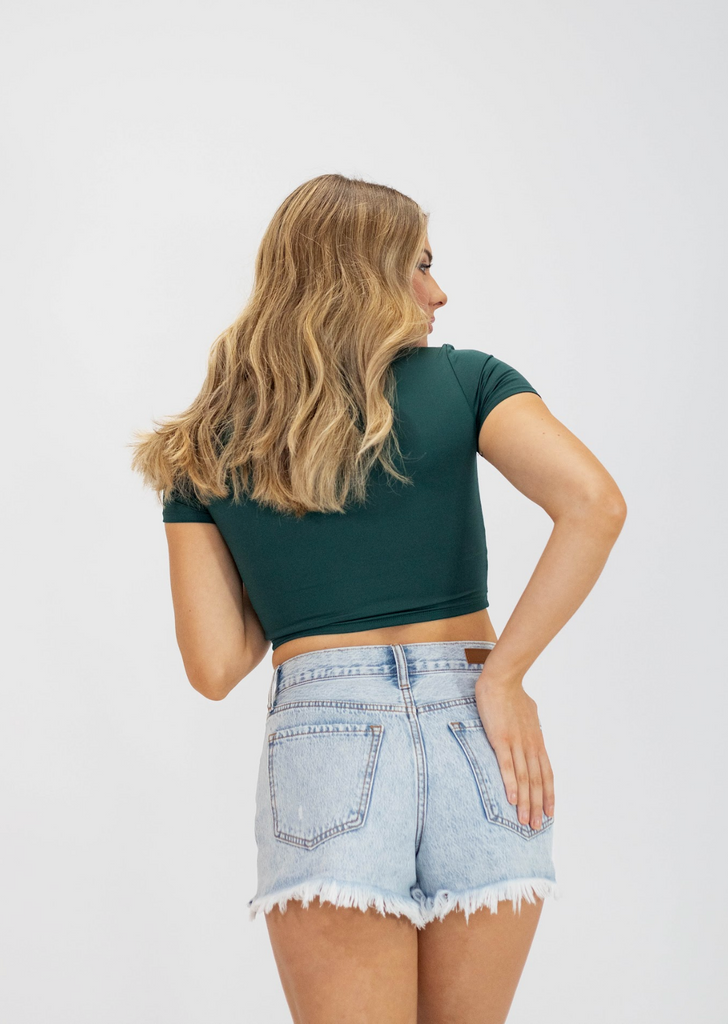 emerald fitted crop tee
